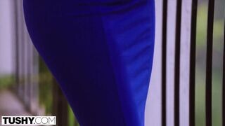 Valentina Nappi kettő kukit kap
