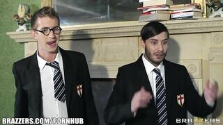 Tarra White a vonzó sulis ribi
