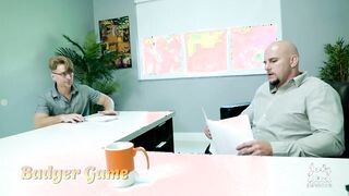 Perverz anyukák és a főnök durva dákója
