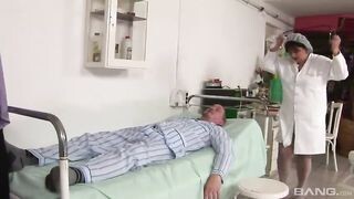 Popó kedvelő nagymamák - Teljes pornvideo