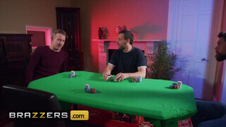 Brazzers - Honour May óriás fügyit kap a lyukába