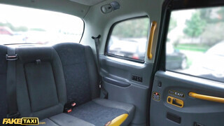 Fake Taxi - Rubi Rico a forró vérű brazil pipi