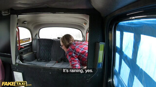 Fake Taxi - Lady Bug a tini sulis csajszika