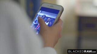 BlackedRaw - Sydney Cole és a barna dákó