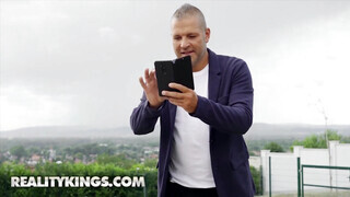 Reality Kings - Cherry Kiss segge keményen meghágva