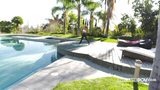 Its POV - Chloe Amour kedveli a termetes faszt