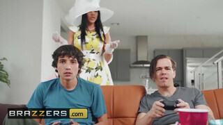 Brazzers - Diamond Kitty a argentin milf