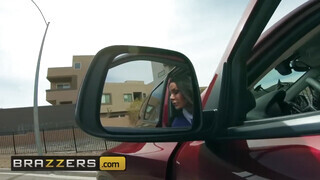Brazzers - Kendra Lust kedveli a termetes dárdát