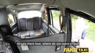Fake Taxi - Betty Foxxx a csöcsös latin milf