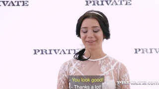 Private.com - Tiny Emily a kicsike didkós szépség