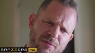 Brazzers - Honey Gold a szívdöglesztő félvér gádzsi