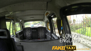 FakeTaxi - Carmel Cox az angol zsenge cafka