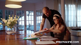Private com - Sybil és Romy Indy megosztják a hímtagot
