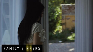 Family Sinners - Judy Jolie a ribi nevelő húgi