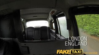 FakeTaxi - gigászi didkós világos szőke cuni