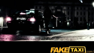 FakeTaxi - Jasmine Jae szereti a durva brét