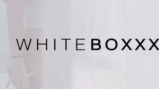 WhiteBoxxx - Stacy Cruz és Arteya beszállnak a édeshármas szexelésbe