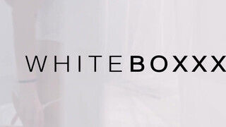 WhiteBoxxx - gigászi picsájú pipi reggel is akar közösülni