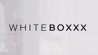 WhiteBoxxx - kívánatos világos szőke szuka reggel akar baszni