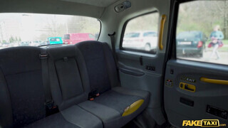 Fake Taxi - Francia escortos nőci megkettyintve