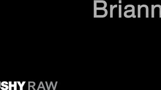 TUSHYRAW - Brianna a csábos dél amerikai milf