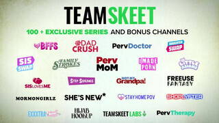 TeamSkeet - szexy félvér maca óriási adag gecit nyel le