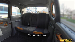 Fake Taxi - Világos Szőke érett nő megrakva