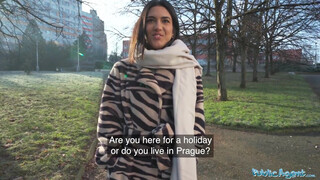 Public Agent - Lena Coxx kiborotvált lyuka megkefélve