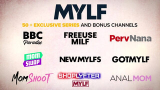 Katie Kush és Jasmine Daze megosztják a rúdat - Mylf