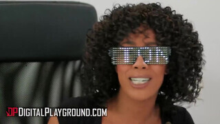 DigitalPlayground - Misty Stone a formás fenekű fekete milf