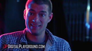 Digital Playground - Lena Paul buli után megrakva