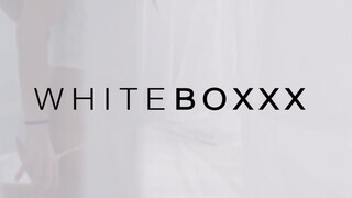 WhiteBoxxx - Bunny Love a vékony magyar kokeró maca