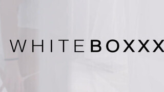 WhiteBoxxx - Emily Cutie a bombázó ukrán maca