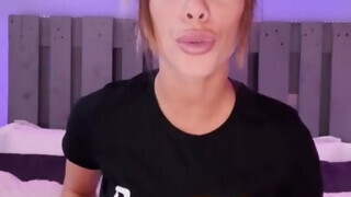 littleangel84 a vadító amatőr milf