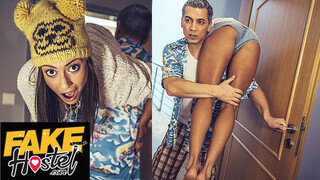 Fake Hostel Porn - Cassie Del Isla a izgató turista bige