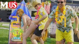 Jerkaoke nyári gangbang - Madison Morgan, Rosalyn Sphinx és mások!
