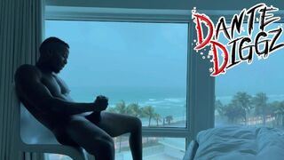 Hajnali termetes káró játék egy hurrikán közepén south beach-en