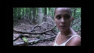 Clara Morgane élvezi a könyörtelen kettő behatolást a óriási farokkal